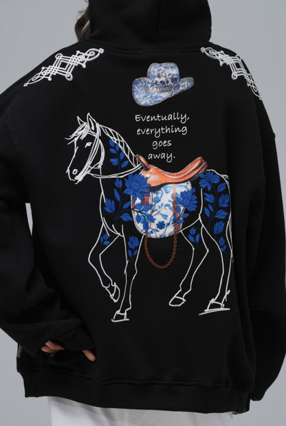 Design Story Fading Echoes